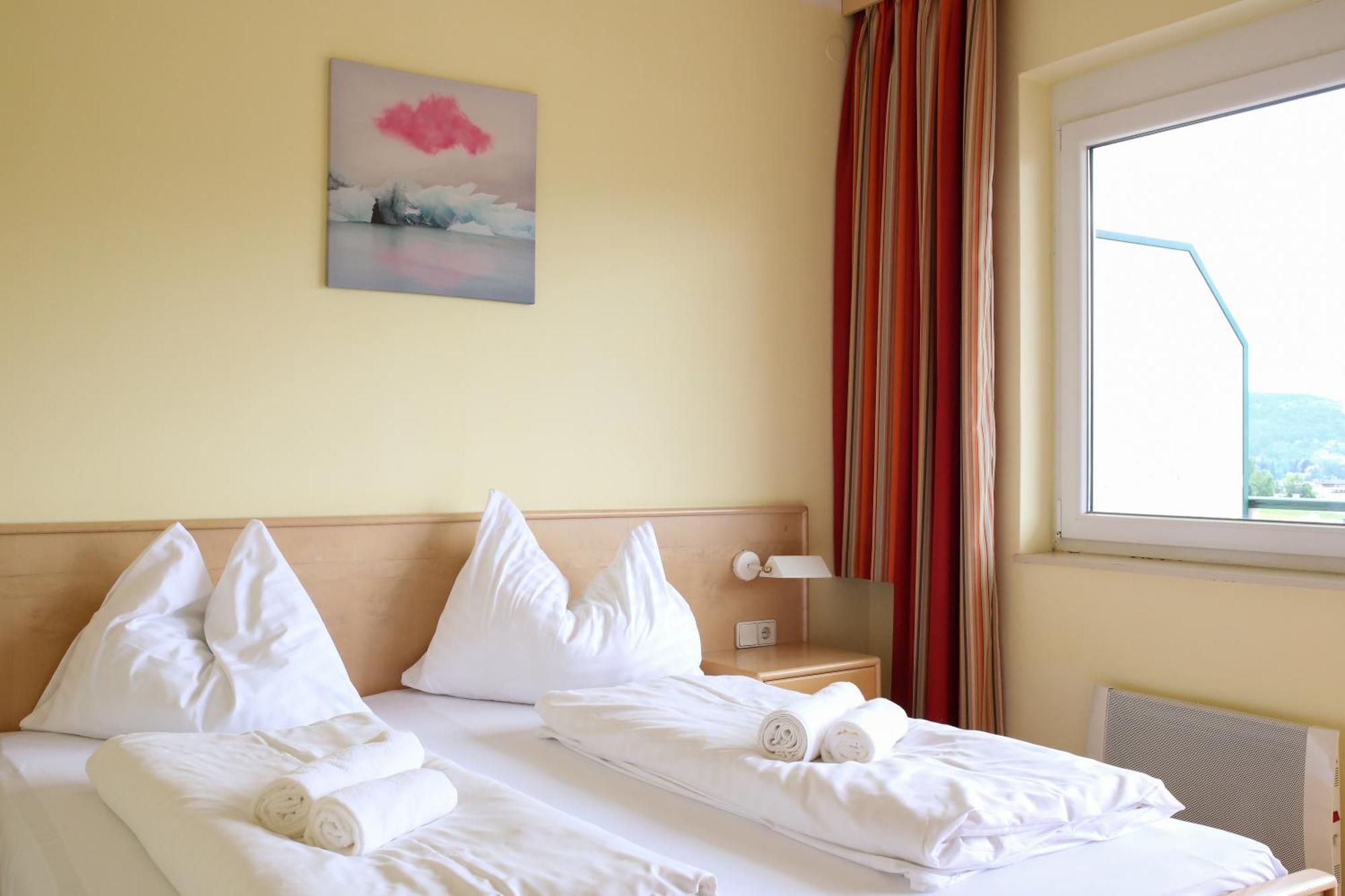 Self-Check In Apartmenthotel Seeglueck Pörtschach am Wörthersee Eksteriør bilde