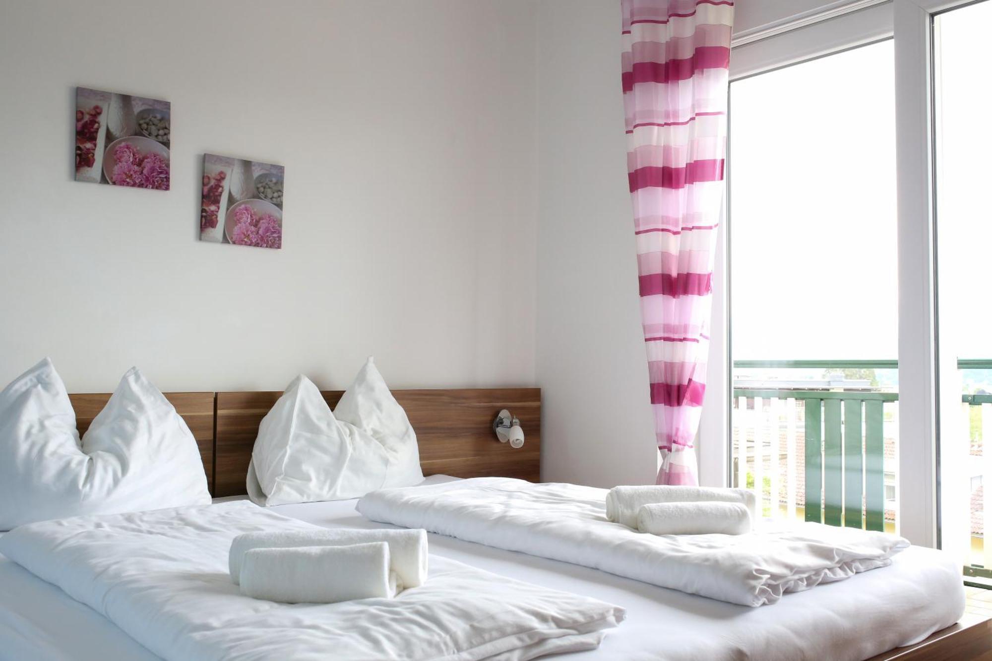 Self-Check In Apartmenthotel Seeglueck Pörtschach am Wörthersee Eksteriør bilde