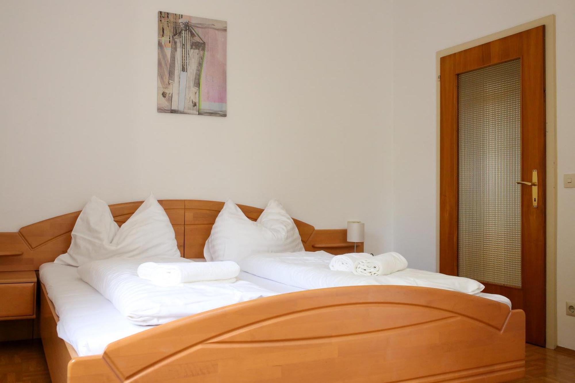 Self-Check In Apartmenthotel Seeglueck Pörtschach am Wörthersee Eksteriør bilde